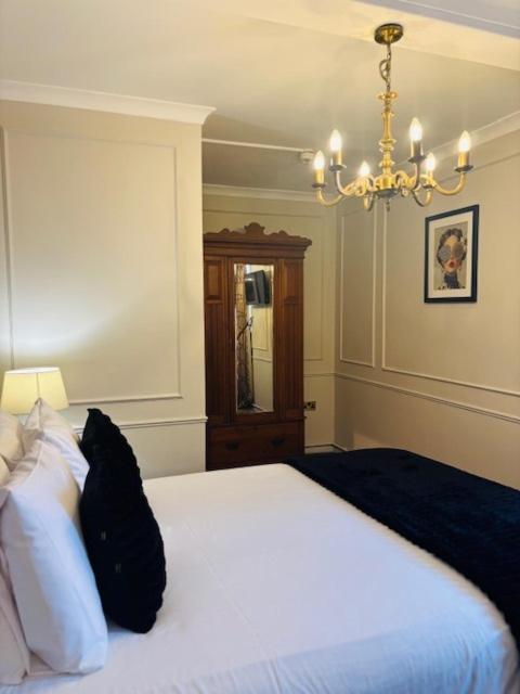 The Coleshill By Greene King Inns Esterno foto